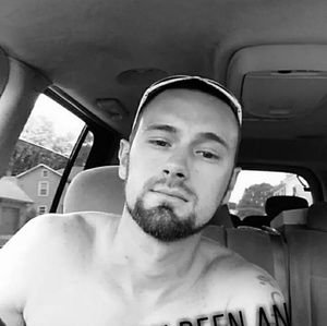 Meet your Posher, Adam